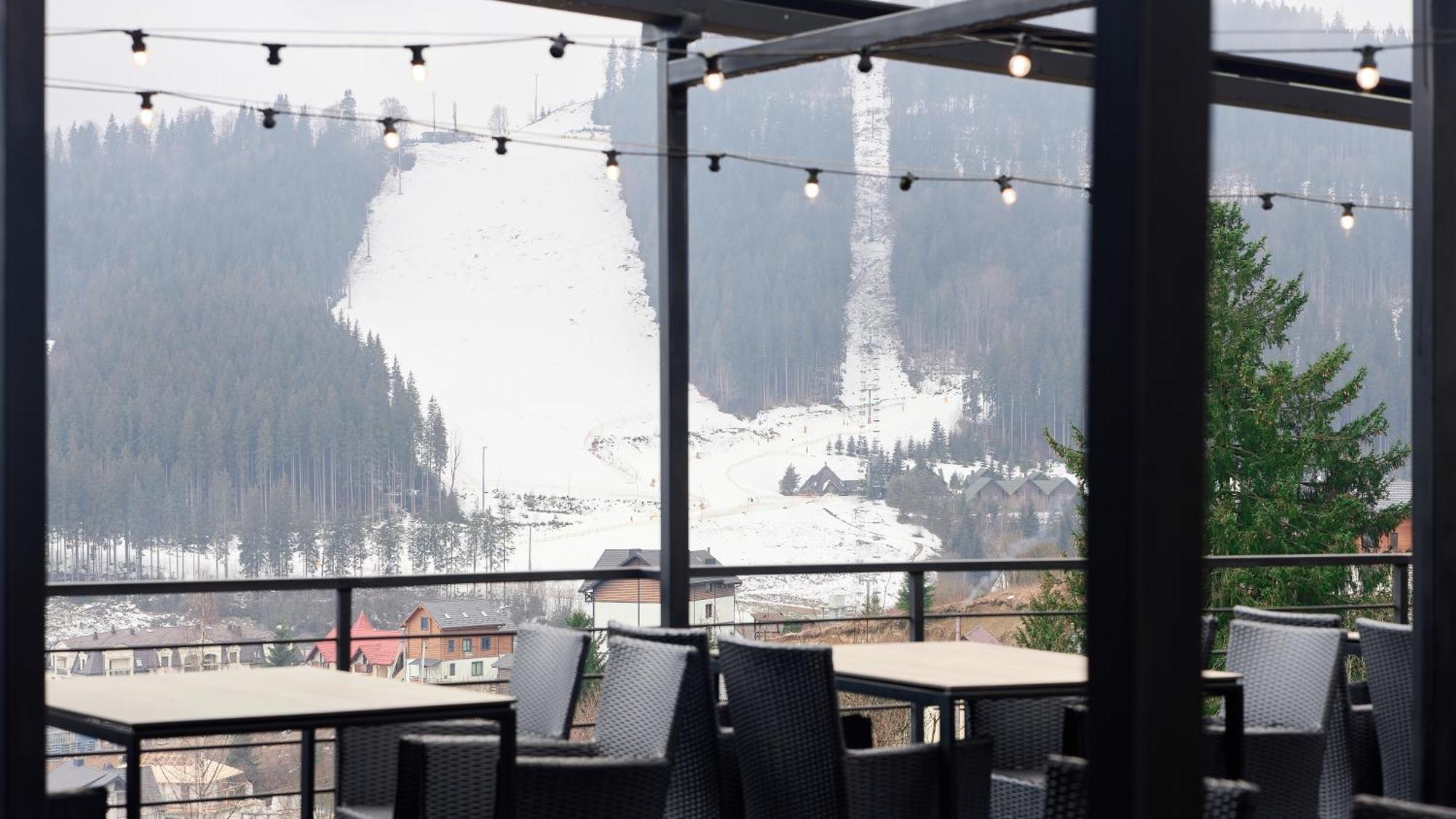 Du Mont Otel Bukovel
